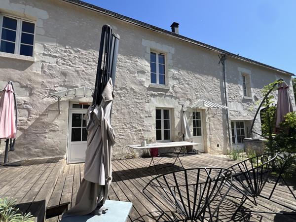 Azay-le-Rideau (37190) Maison de campagne en pierres