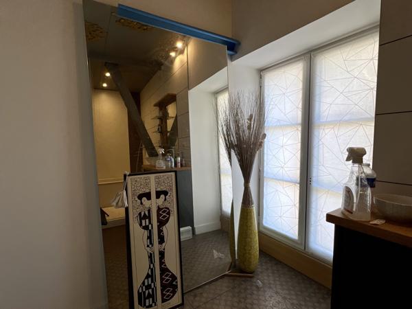 Azay-le-Rideau (37190) Maison de campagne en pierres