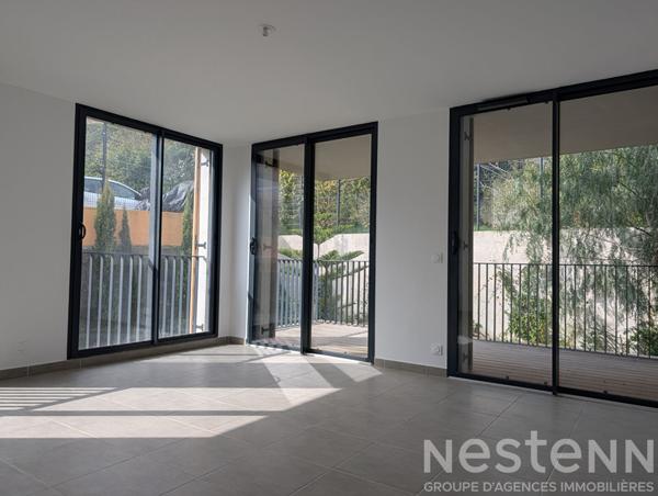 À vendre : Appartement neuf de 3 pièces avec terrasse à Bormes les Mimosas !
