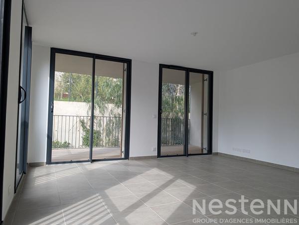 À vendre : Appartement neuf de 3 pièces avec terrasse à Bormes les Mimosas !