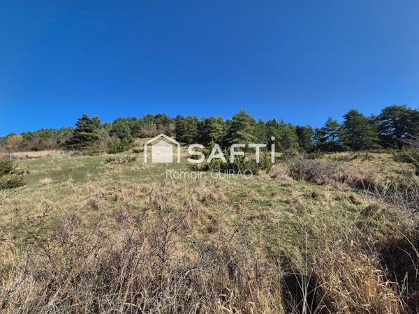 Terrain constructible environ 550 m2