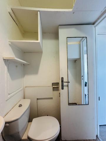 Appartement avec parking, 18 m2, centre ville de ROSNY s/bois
