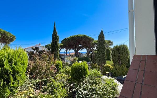 Maison à vendre    5 pièces • 193 m2 Cannes