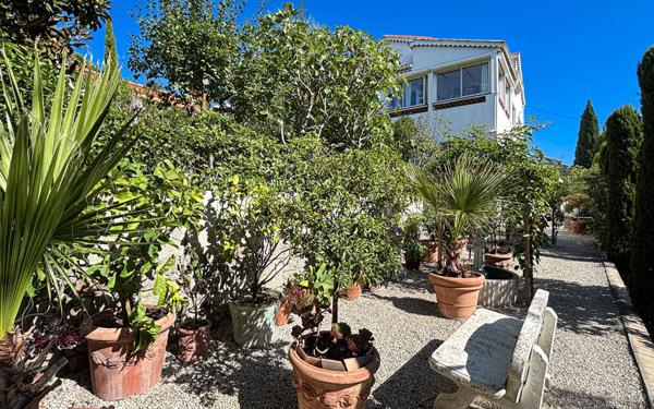 Maison à vendre    5 pièces • 193 m2 Cannes