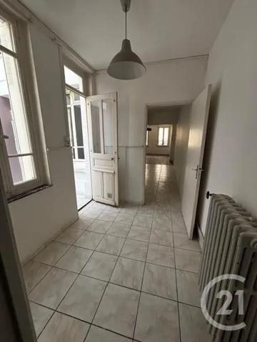 Maison à vendre  6 pièces - 140 m 2   ST QUENTIN  - 02