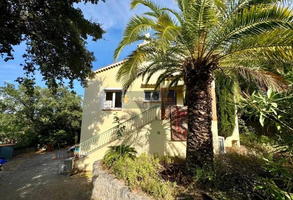 Vente Villa 6 pièces 143 m2 à Saint-Aygulf