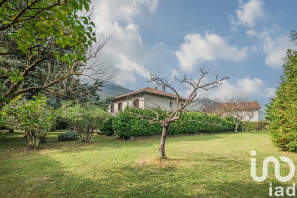 Maison à vendre 5 pièces 151 m² Noyarey