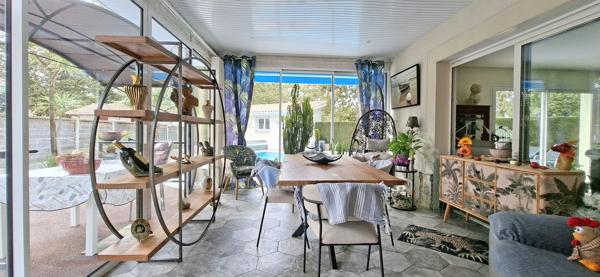 Maison 174 m² - 4 ch + bureau + pièce - Piscine