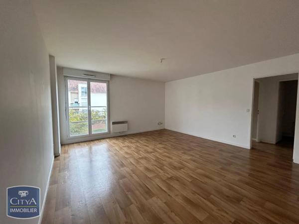 Appartement à louer 3 pièces 57.62m² Beauvais (60000)