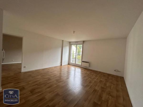Appartement à louer 3 pièces 57.62m² Beauvais (60000)