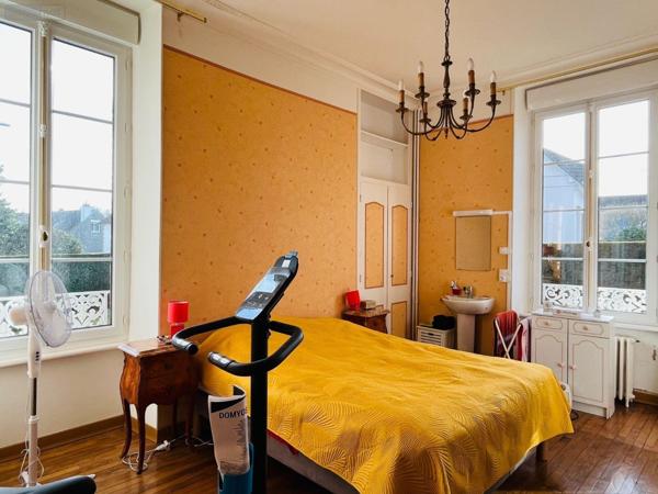 Maison de maître à vendre à Avranches dans la Manche (50300), ref : 12547/188