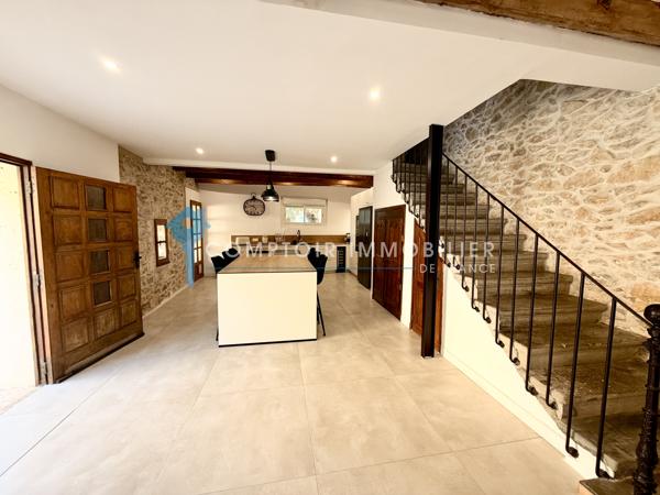 Maison 7 pièce(s) 5 chambre(s) 190 m²