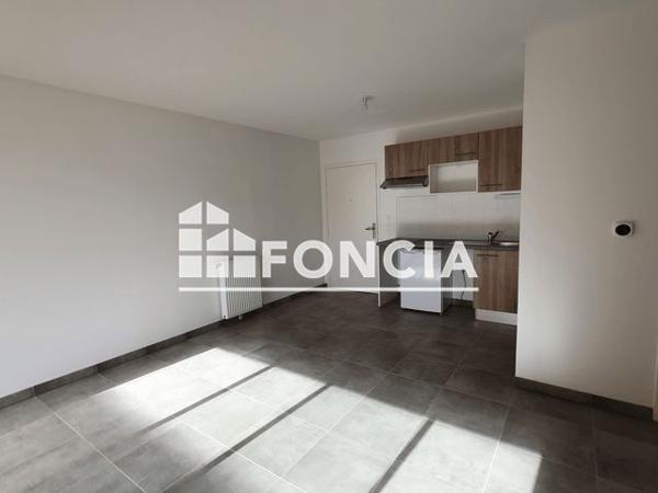 Location Appartement 3 pièces 56.9 m² - BAT D Toulouse 31100