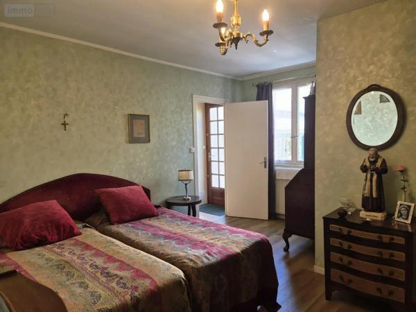 Achat - Maison Tours 37000 10 pièces 152 m 2 202 m 2