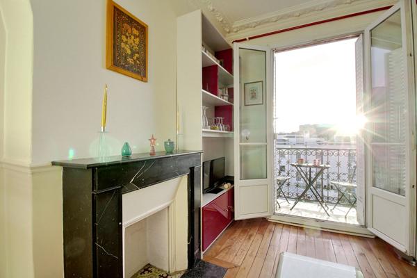 Charmant Appartement 2 pièces à vendre à Paris - V1043