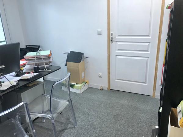 Local/bureau à louer GEMENOS (13)