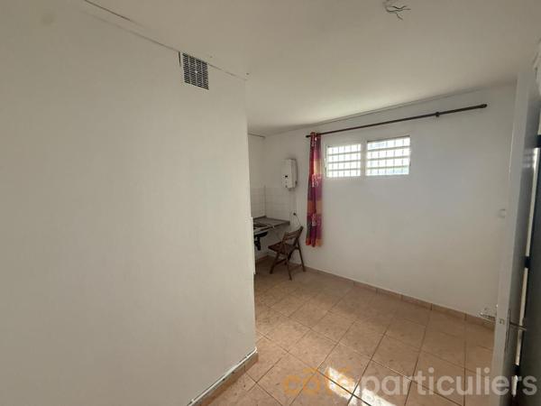 Vente Local commercial64 m² - SAINT DENIS (97400)