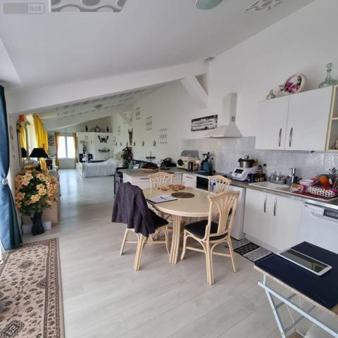 Maison de ville à vendre à Villaines-la-Juhel en Mayenne (53700), ref : 12725/621 Maison de ville à vendre à Villaines-la-Juhel en Mayenne (53700), ref : 12725/621