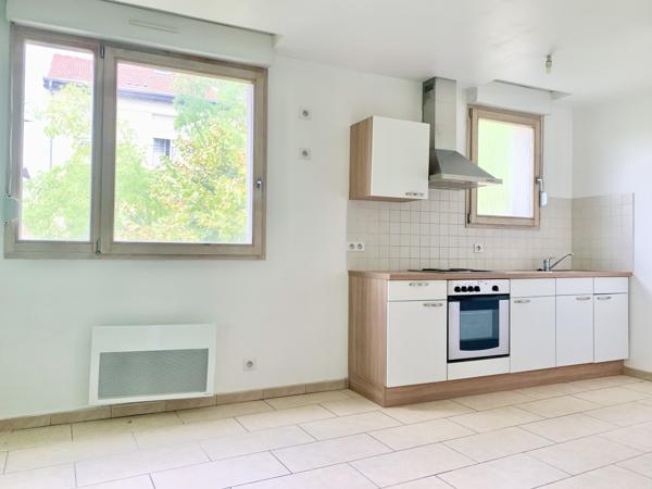 Appartement
         1 pièce
        - 18 m² Exclusivité 62 000 € *