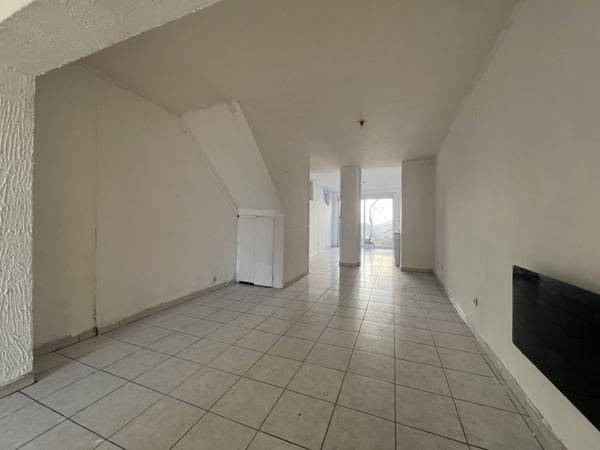 Maison 39 000 € Aiguillon 3 p 85 m² DPE E