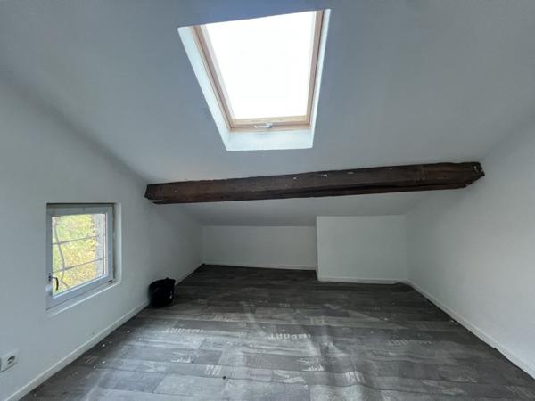 Maison 39 000 € Aiguillon 3 p 85 m² DPE E
