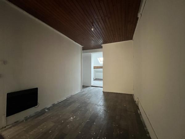 Maison 39 000 € Aiguillon 3 p 85 m² DPE E