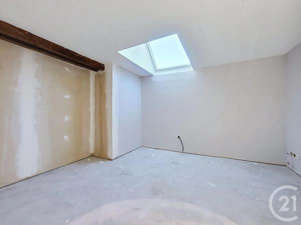 Appartement F6 à vendre  2 pièces - 100 m 2   MIRECOURT  - 88