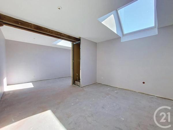 Appartement F6 à vendre  2 pièces - 100 m 2   MIRECOURT  - 88