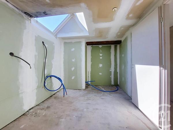Appartement F6 à vendre  2 pièces - 100 m 2   MIRECOURT  - 88