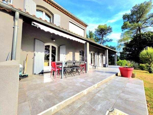 Maison de 200 m²