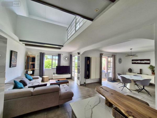 Maison à vendre à Sainte-Marie à la Réunion (97438), ref : 97409-293