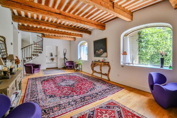 Vente Maison de luxe Althen-des-Paluds 12 Pièces 280 m²