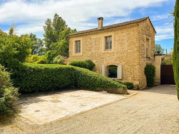 Vente Maison de luxe Althen-des-Paluds 12 Pièces 280 m²