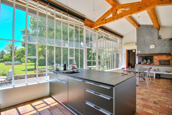Vente Maison de luxe Althen-des-Paluds 12 Pièces 280 m²
