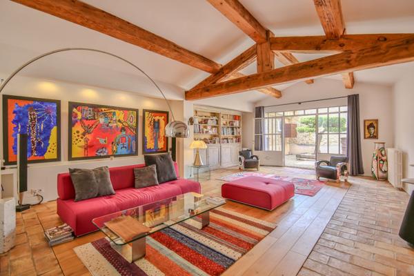 Vente Maison de luxe Althen-des-Paluds 12 Pièces 280 m²