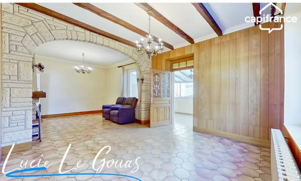 Maison individuelle de 146m², garage de 104m² et jardin