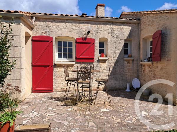 Maison à vendre  5 pièces - 122,33 m2 TALMONT ST HILAIRE - 85