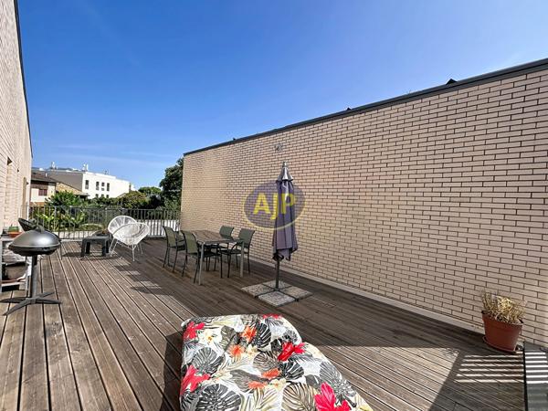 Appartement à vendre Bordeaux - 4 pièces, 86m² avec 3 chambre(s) à 399 500€ - AJP Immobilier Bordeaux Nansouty
