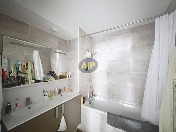 Appartement à vendre Bordeaux - 4 pièces, 86m² avec 3 chambre(s) à 399 500€ - AJP Immobilier Bordeaux Nansouty