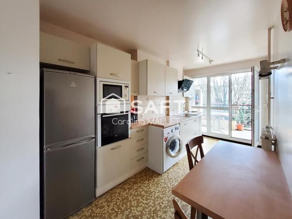 Appartement T3 proche centre-ville avec terrasses, cave et box.