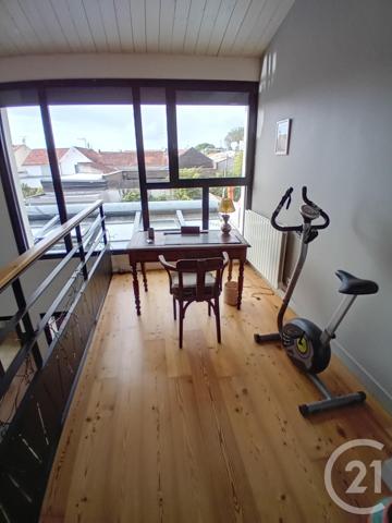 Maison à vendre  5 pièces - 203 m2 LA ROCHELLE - 17