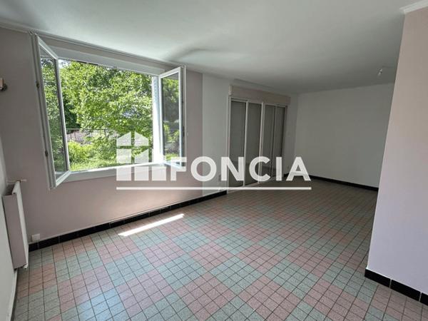 Location Maison 3 pièces 69.45 m² - 31 RUE DU CHAT BOTTE Saint Pierre Du Mont 40280