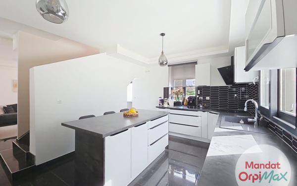 Maison à vendre    6 pièces • 154,17 m2 Bellerive-sur-Allier