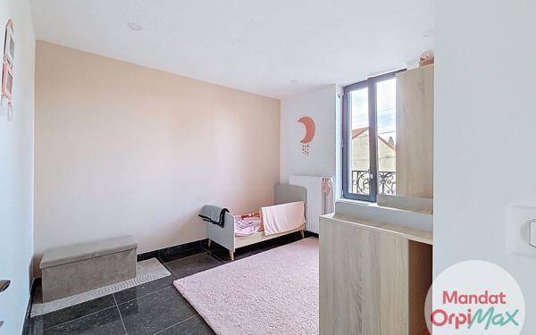 Maison à vendre    6 pièces • 154,17 m2 Bellerive-sur-Allier