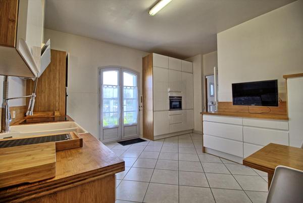 Maison Saint Sylvain D'Anjou 6 chambres PMR vie plain pied