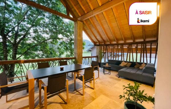 Maison de 216 m²