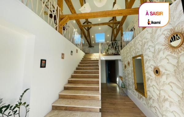 Maison de 216 m²