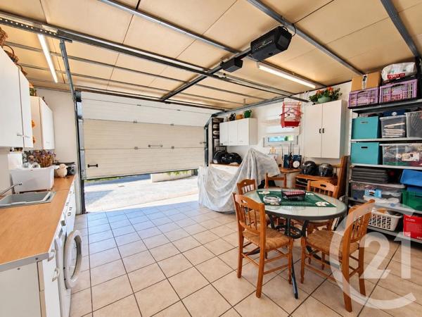 Maison à vendre  6 pièces - 180 m 2   SALEILLES  - 66