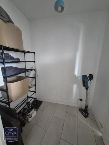 Appartement à louer 3 pièces 57.91m² Douai (59500)