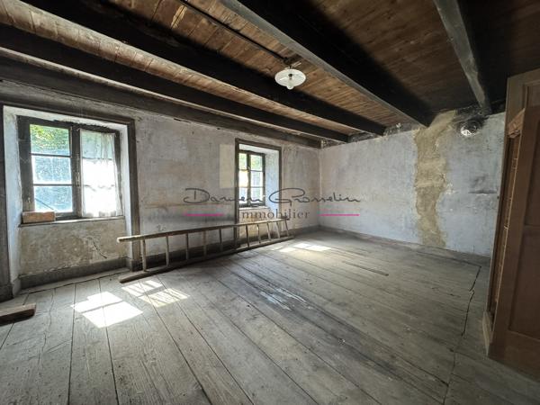 EXCLUSIVITÉ – Maison de campagne pleine de charme